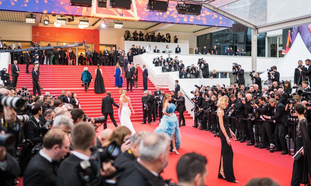 initial-festival-de-cannes